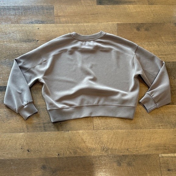 Lululemon Softstreme Crew Sweatshirt - Picture 3 of 4